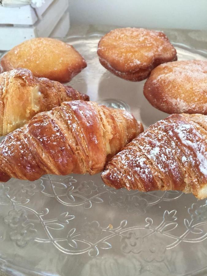 La Dimora Dei Conti Acomodação com café da manhã Collemeto Exterior foto